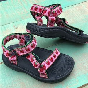 Toddler Strawberry Teva Sandals SZ 6